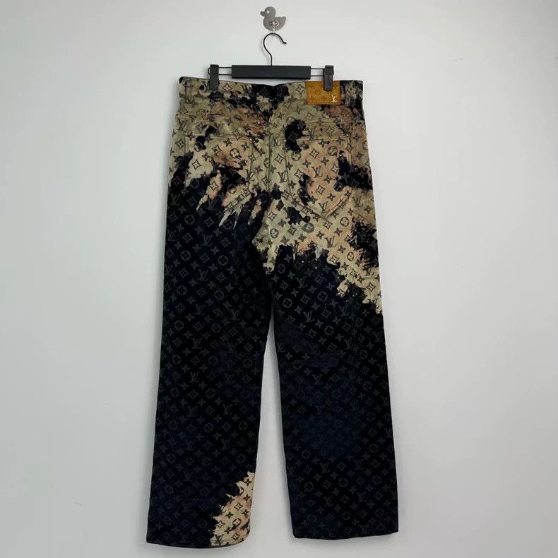 Louis Vuitton Louis Vuitton SS24 Fire Cloud Full Print Jeans 2501-Nextarr Size US 32 / EU 48 - 2 Thumbnail