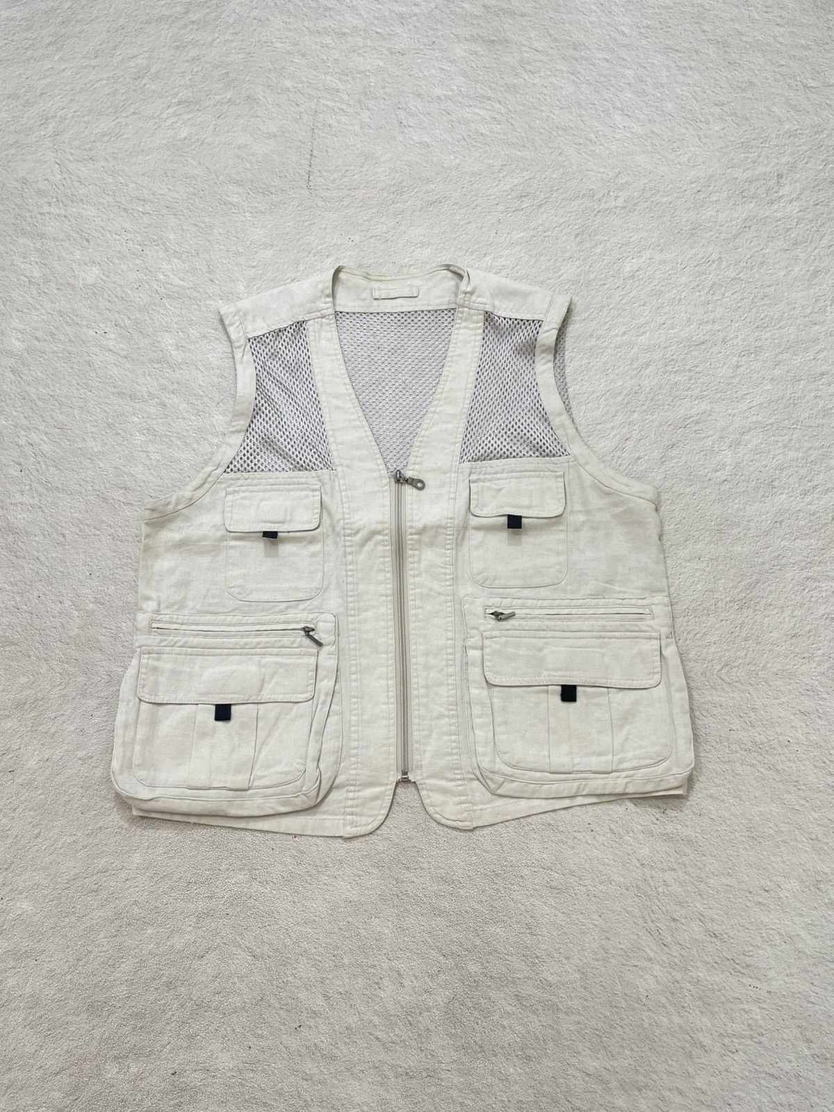 Japanese Brand 00s Utility Fishing Vest Multi Pocket Mesh Gorpcore Techwear Size US L / EU 52-54 / 3 - 1 Thumbnail