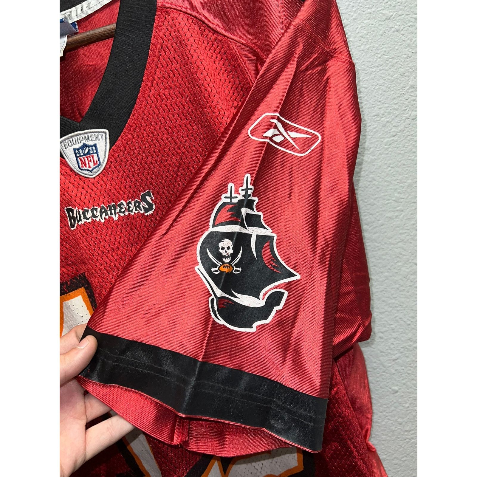Reebok Reebok Tampa Buy Bucs #19 Diaz Red Football NFL Jersey L Size US L / EU 52-54 / 3 - 4 Thumbnail