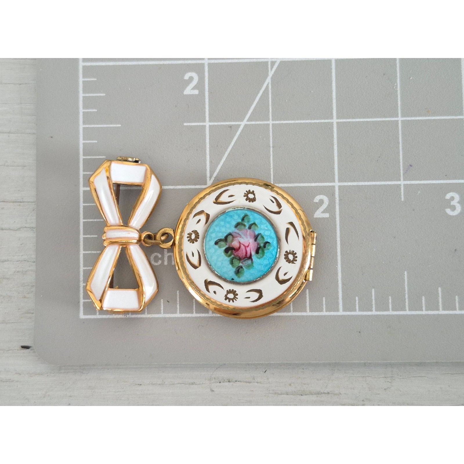 Other Antique Guilloche Bow Hanging Locket Brooch Size ONE SIZE - 6 Thumbnail