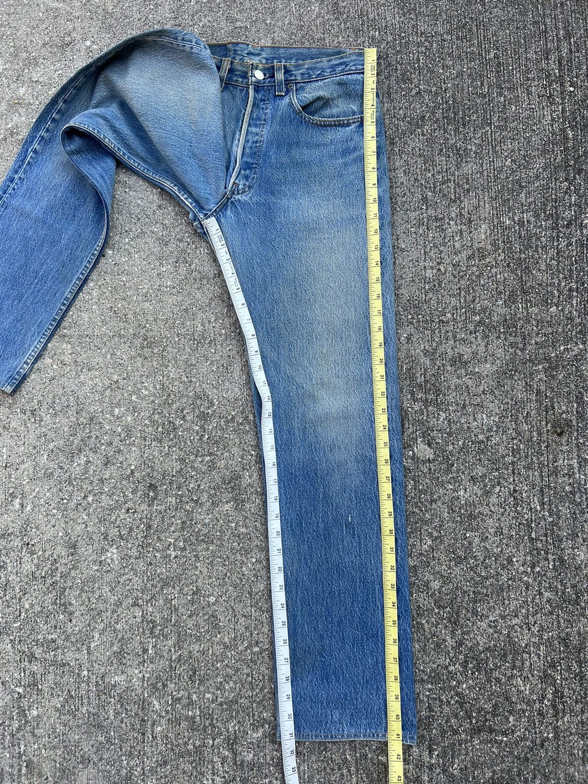 Levi's Vintage 80s Levi’s 501 Distressed Muddy Denim Jeans Size US 31 - 5 Thumbnail