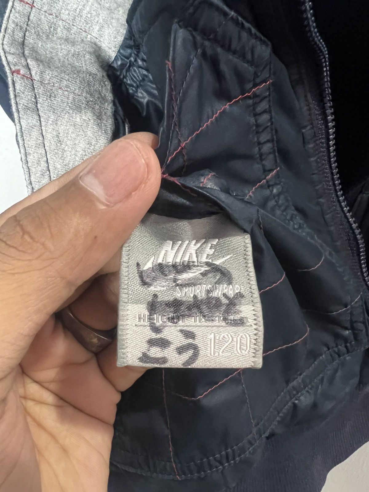 Vintage Vintage Nike Reversible Nylon Bomber 120 KIDS Jacket Size US XXS / EU 40 - 14 Thumbnail
