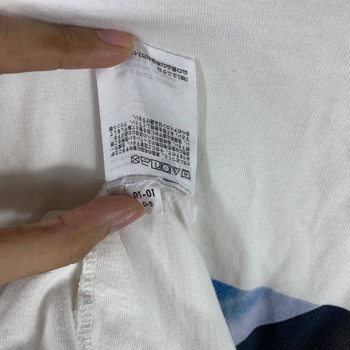 Uniqlo 2001 SPACE ODYSSEY x UNIQLO Stanley Kubrick Tee Shirt Film Size US XL / EU 56 / 4 - 9 Thumbnail