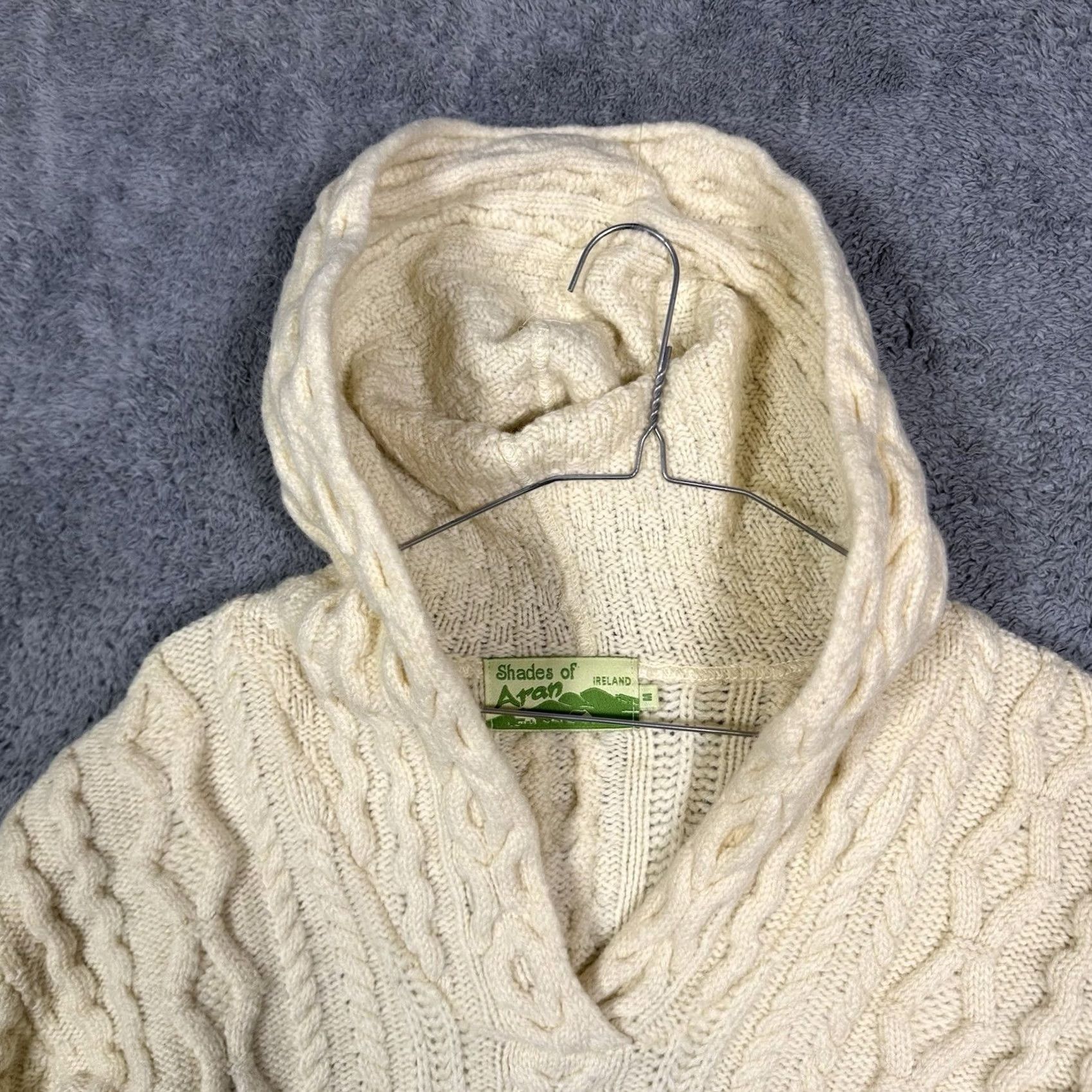 Vintage Aran Sweater Womens M Craft Hoodie Cable Knit Fisherman Merino Wool Pullover Size M / US 6-8 / IT 42-44 - 4 Thumbnail