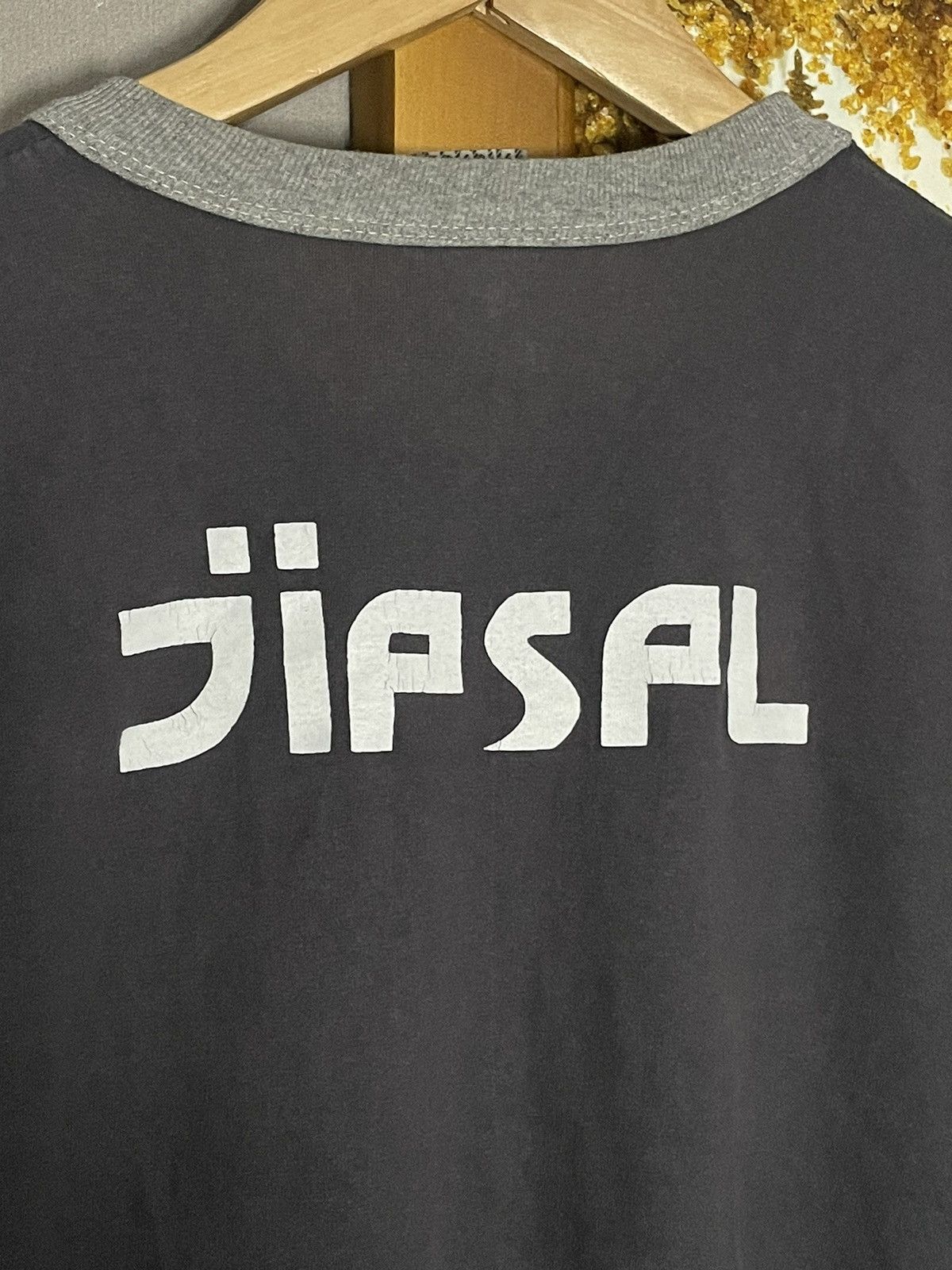 Diesel Vintage Diesel Big Arabic Logo T-shirt Rare Crewneck Size US XL / EU 56 / 4 - 7 Thumbnail