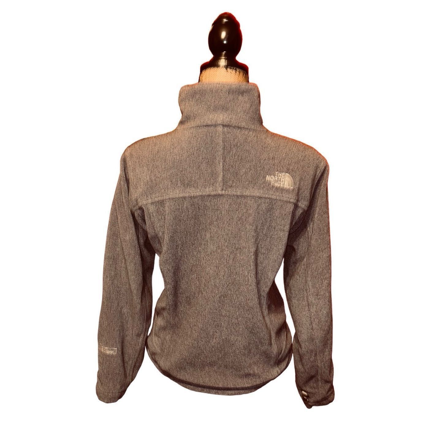 The North Face Womens The North Face Gore Windstopper jacket 2006 size M Size M / US 6-8 / IT 42-44 - 2 Thumbnail