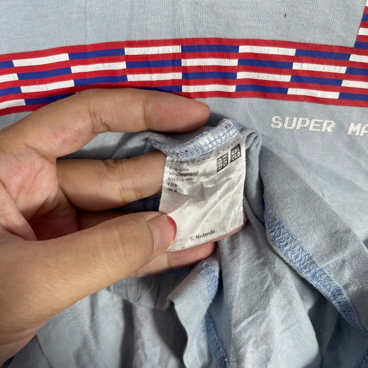 Uniqlo Uniqlo UT Super Mario Bros Graphic T-Shirt Size US M / EU 48-50 / 2 - 6 Thumbnail