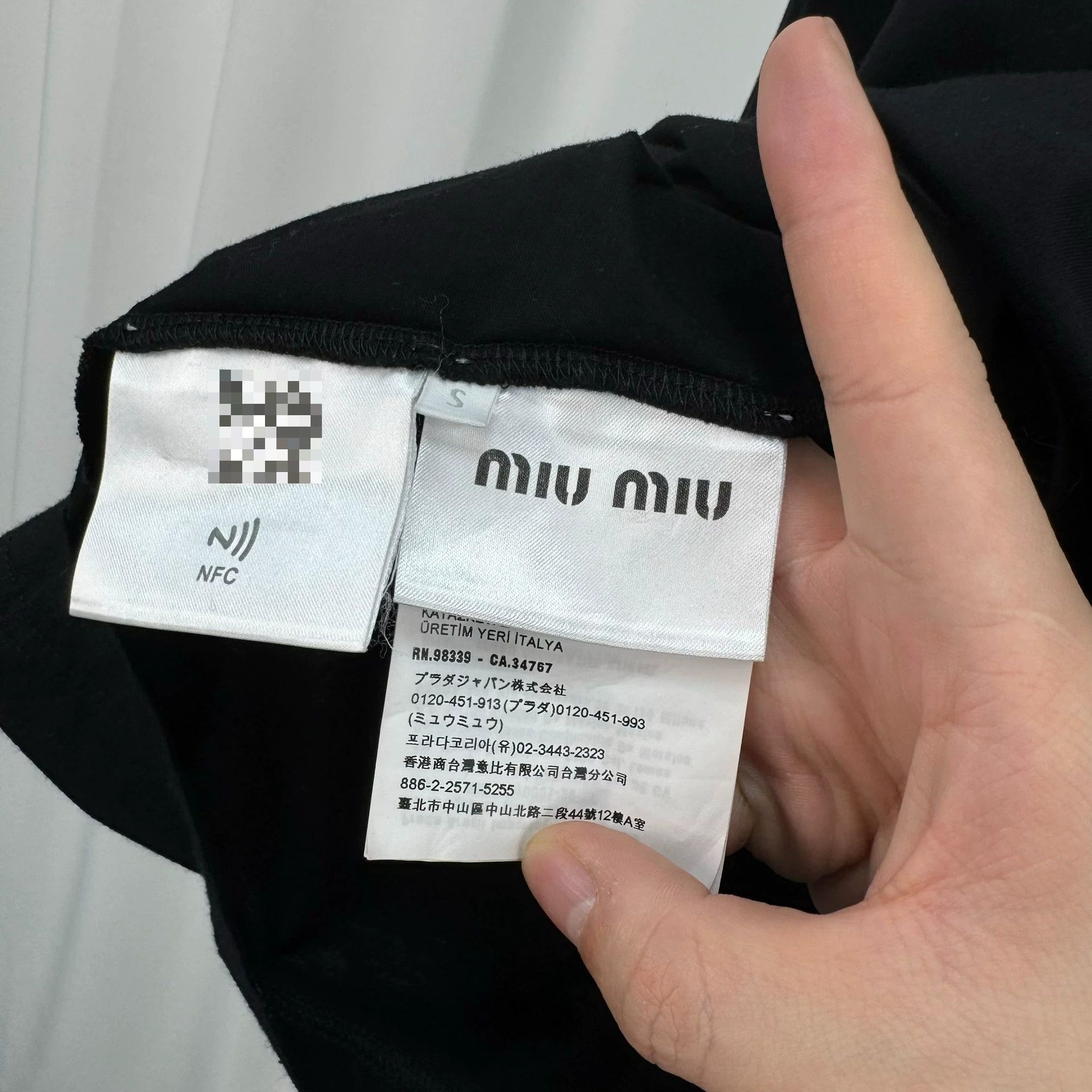 Miu Miu MIU MIU Embroidered Logo Long Sleeves Size S 99 New Size US S / EU 44-46 / 1 - 6 Thumbnail