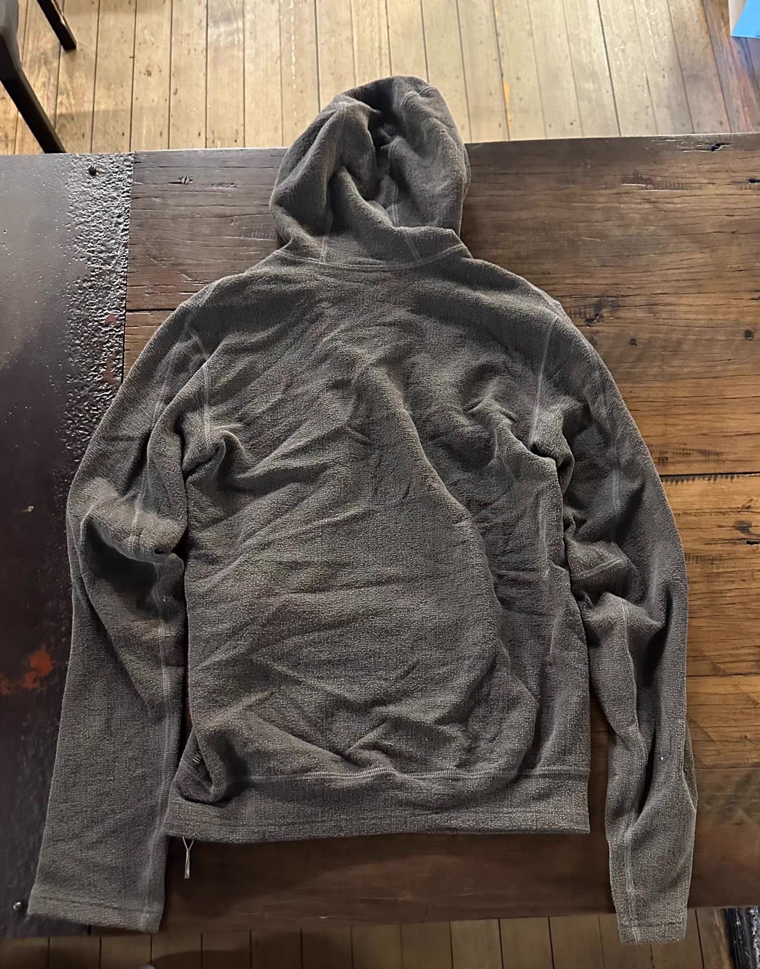 Taichi Murakami Taichimurakami grey diagonal‑zip hoodie Ｑ25 Size US S / EU 44-46 / 1 - 2 Thumbnail