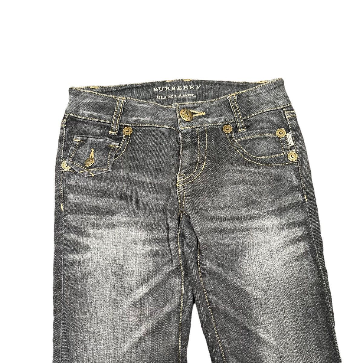 Burberry Burberry Blue Label Flare Charcoal Washed Denim Jeans Size US 27 - 5 Thumbnail