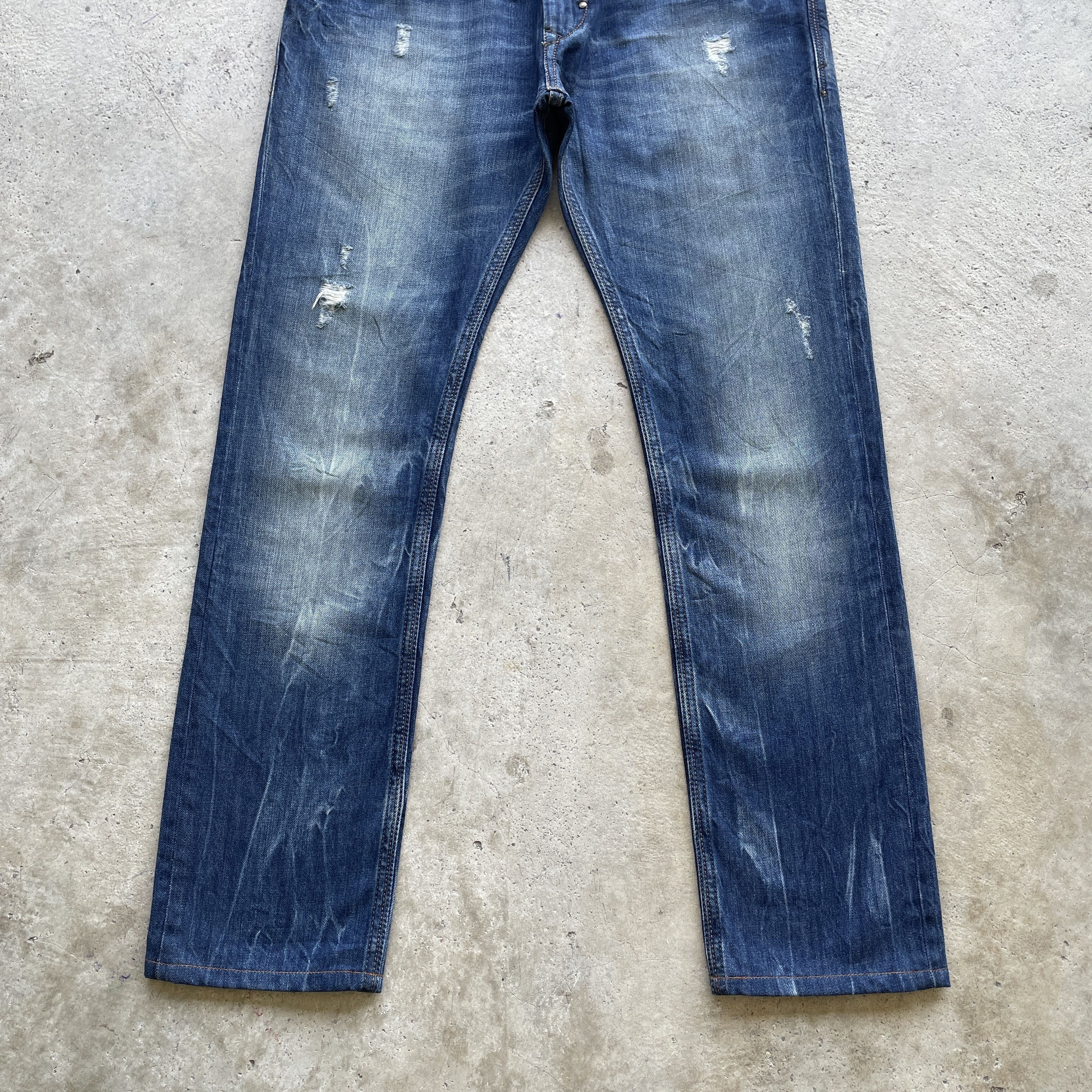 Diesel Vintage Diesel Industry Denim Faded Distressed Jeans Pants Size US 35 - 5 Thumbnail