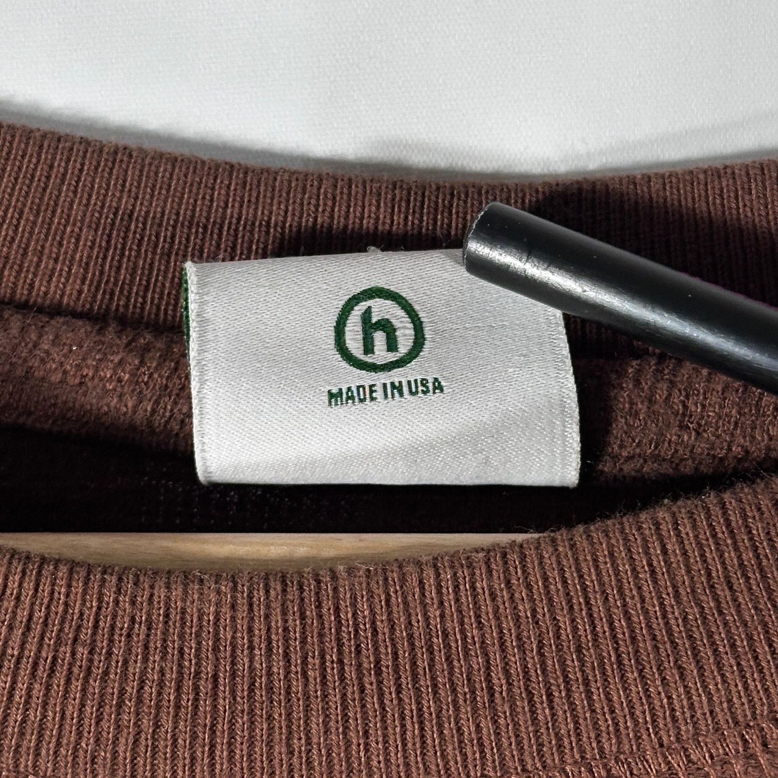 HIDDEN Hidden NY Brown Slub Henley Longsleeve Size US XL / EU 56 / 4 - 5 Thumbnail