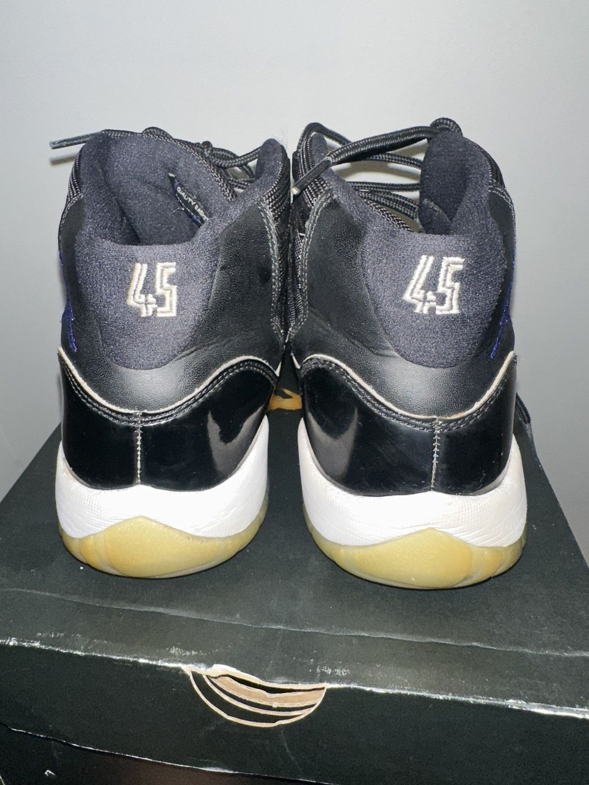 Jordan Brand Jordan retro 11 “space jam” size7 gs Size US 7 / EU 40 - 3 Thumbnail