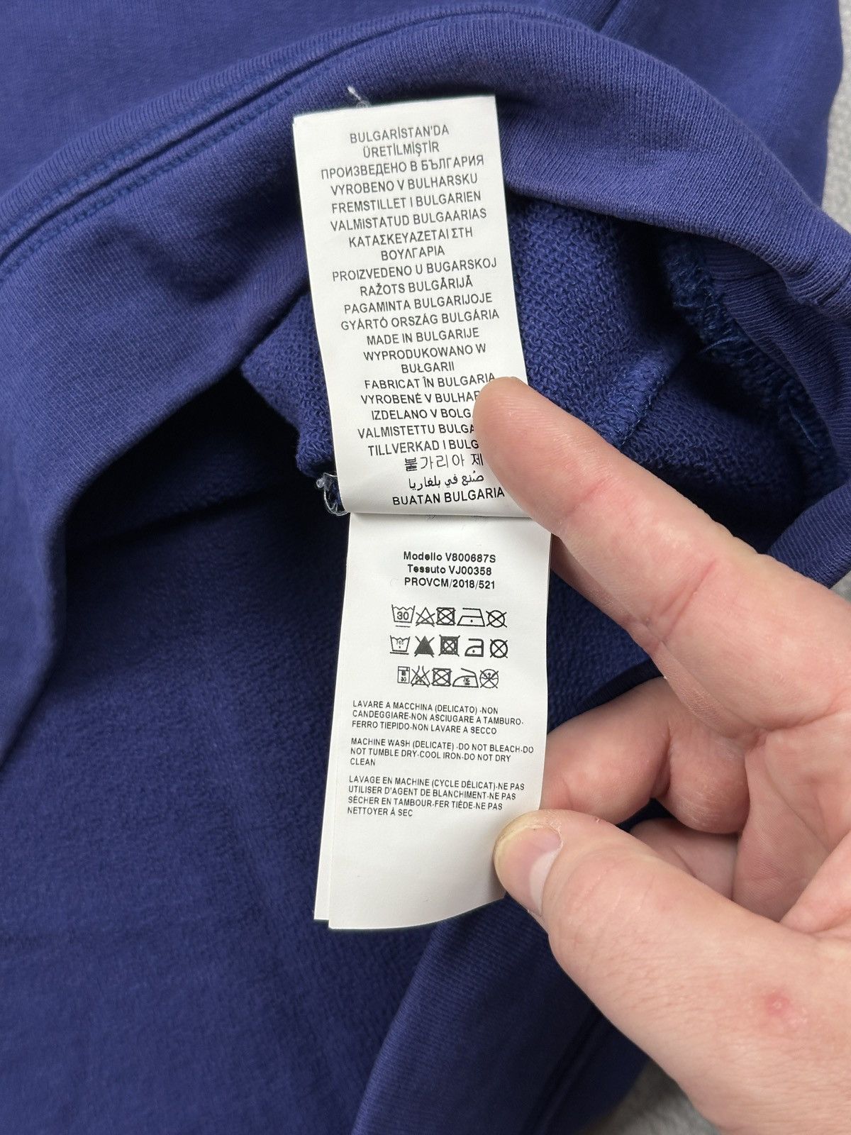 Versace Vintage Versace Blue Purple Sweatshirt Medusa Logo Crewneck Size US L / EU 52-54 / 3 - 12 Thumbnail