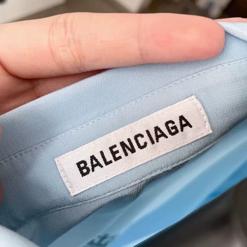 Balenciaga Balenciaga size 34 Blue Silk Wheatear Crown Shirt Size US XS / EU 42 / 0 - 4 Thumbnail