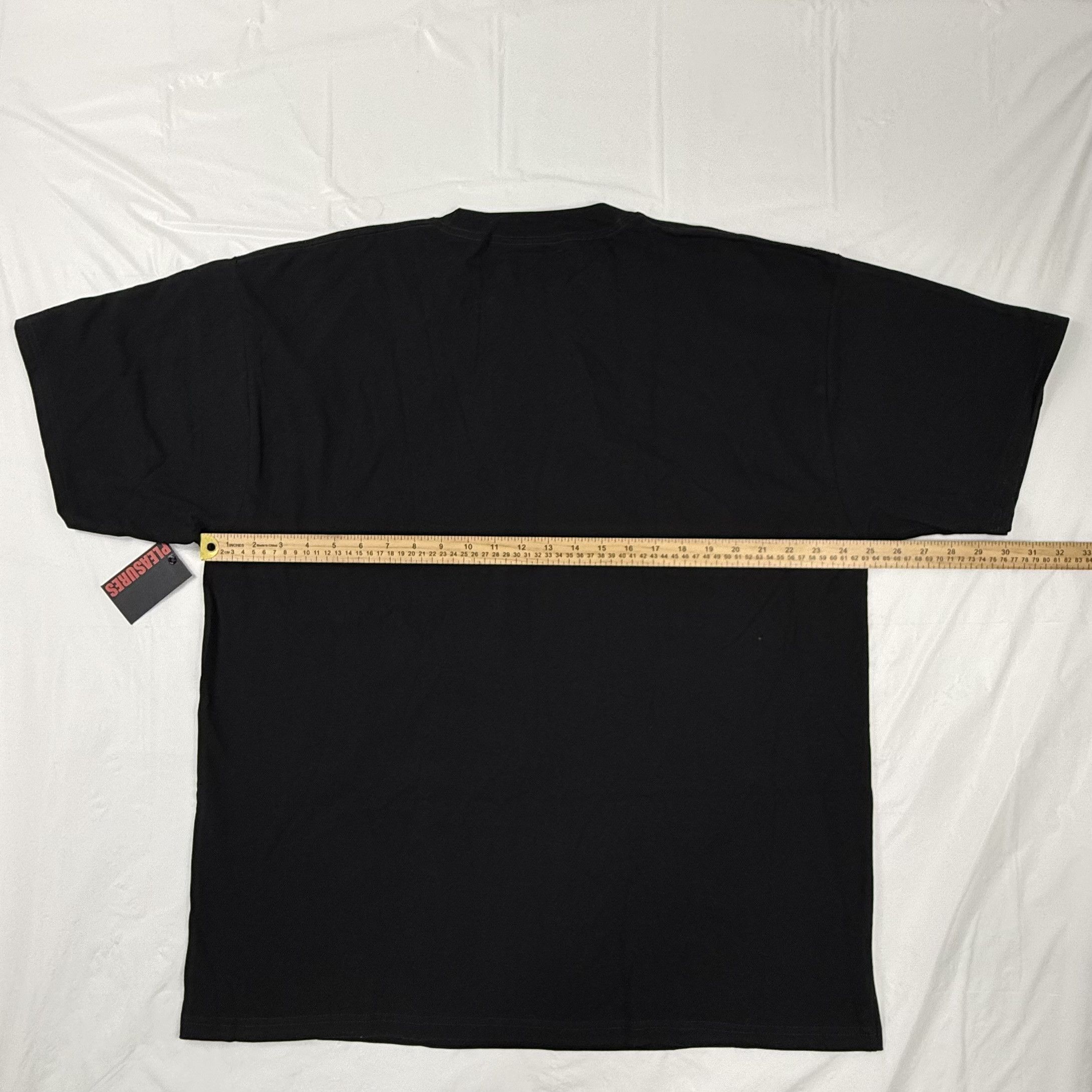 Pleasures Pleasures Migraine Death Toll Graphic T-Shirt Black XL Size US XL / EU 56 / 4 - 3 Thumbnail