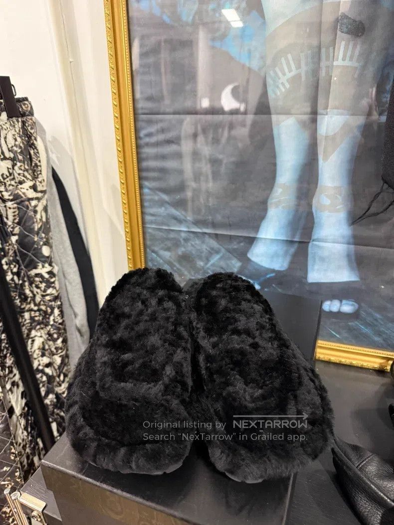 Dries Van Noten Dries Van Noten Furry loafers Size US 8 / EU 41 - 8 Thumbnail