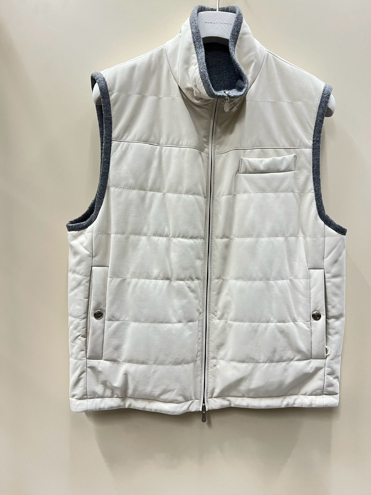 Brunello Cucinelli o1w1db10125 Padded Leather Vest in White/Grey Size US L / EU 52-54 / 3 - 1 Thumbnail