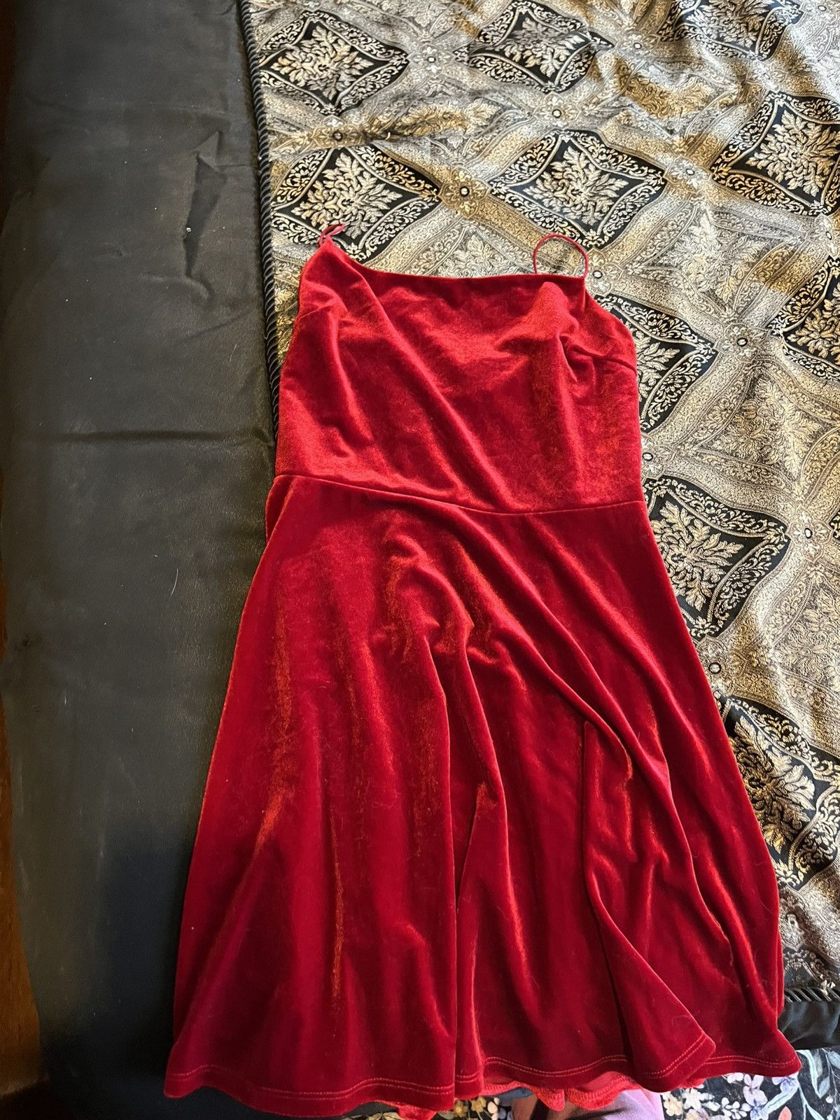 Urban Outfitters Urban Outfitters Velvet Red Dress Small Size S / US 4 / IT 40 - 1 Thumbnail