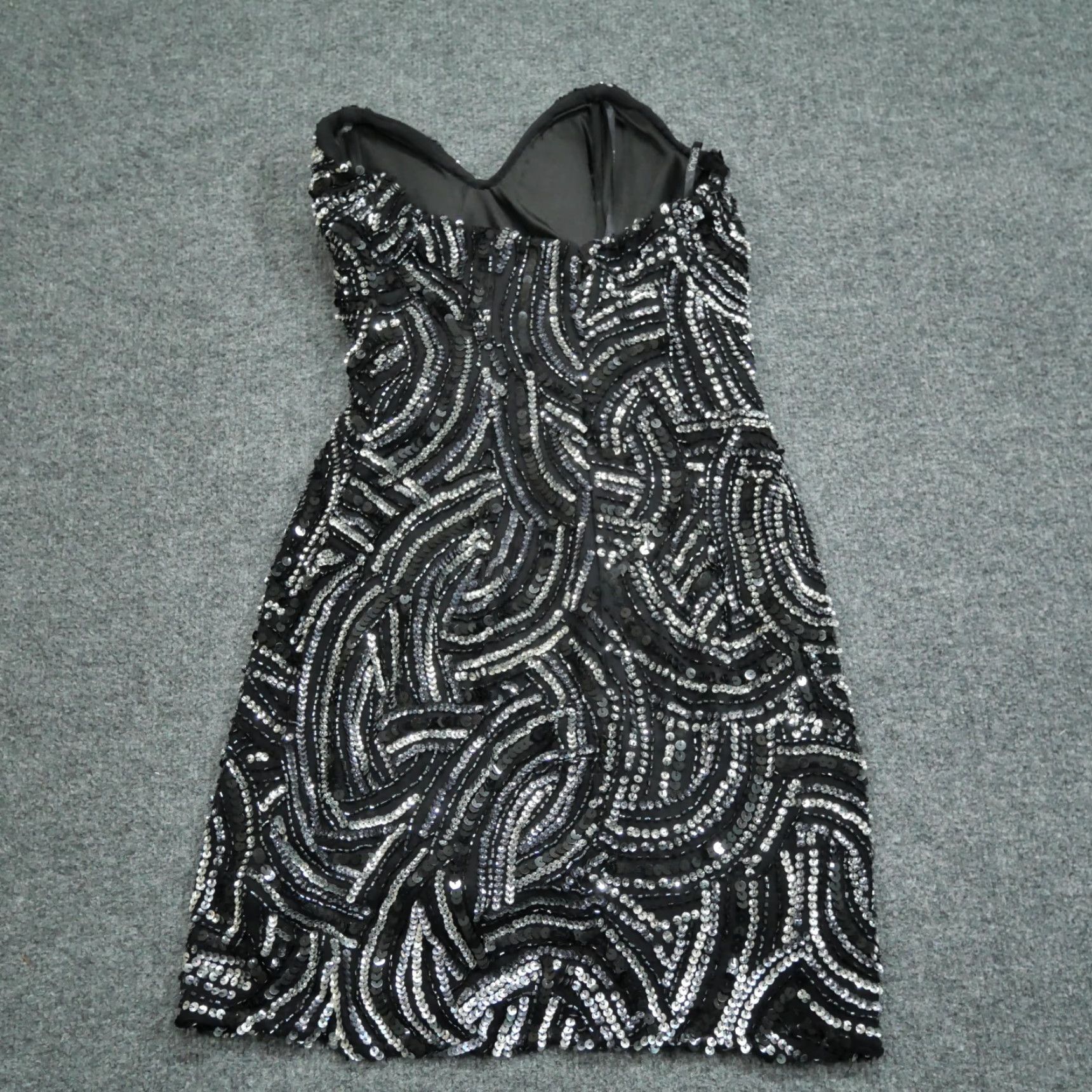 Vintage VINTAGE Scala Top Womens 0 Black Silk Sequin Shirt Strapless Blouse Puff Sleeve Casual Party/Cocktail Womens 0 Black Silk Sequin Size XS / US 0-2 / IT 36-38 - 7 Thumbnail