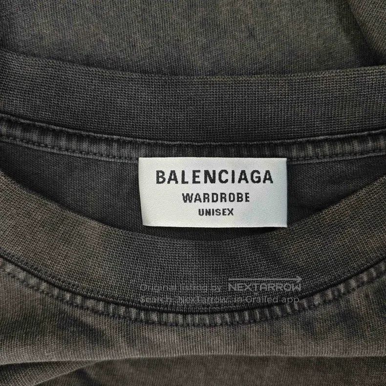 Balenciaga Balenciaga Distressed Washed Letter Reversed Round Neck Sh Size US S / EU 44-46 / 1 - 3 Thumbnail