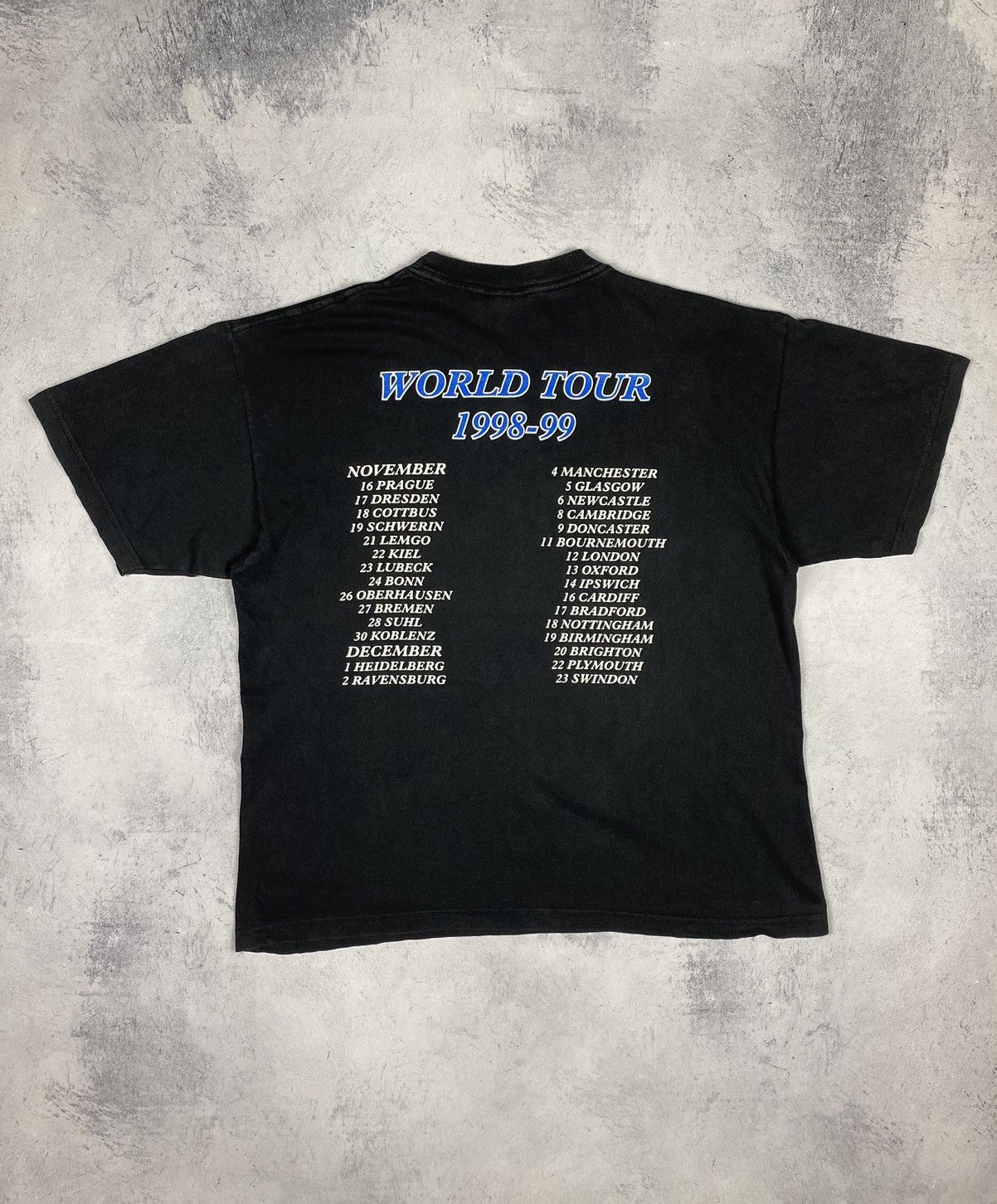 Band Tees Status Quo Vintage 1998-99 Its Good To Tour T Shirt Size US L / EU 52-54 / 3 - 9 Thumbnail