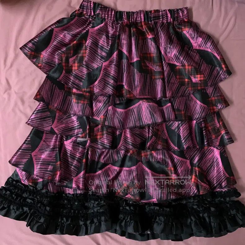 Comme des Garcons Comme des Garcons size XS Main Line Crochet Lace Hemmed Sk Size 22" - 2 Thumbnail
