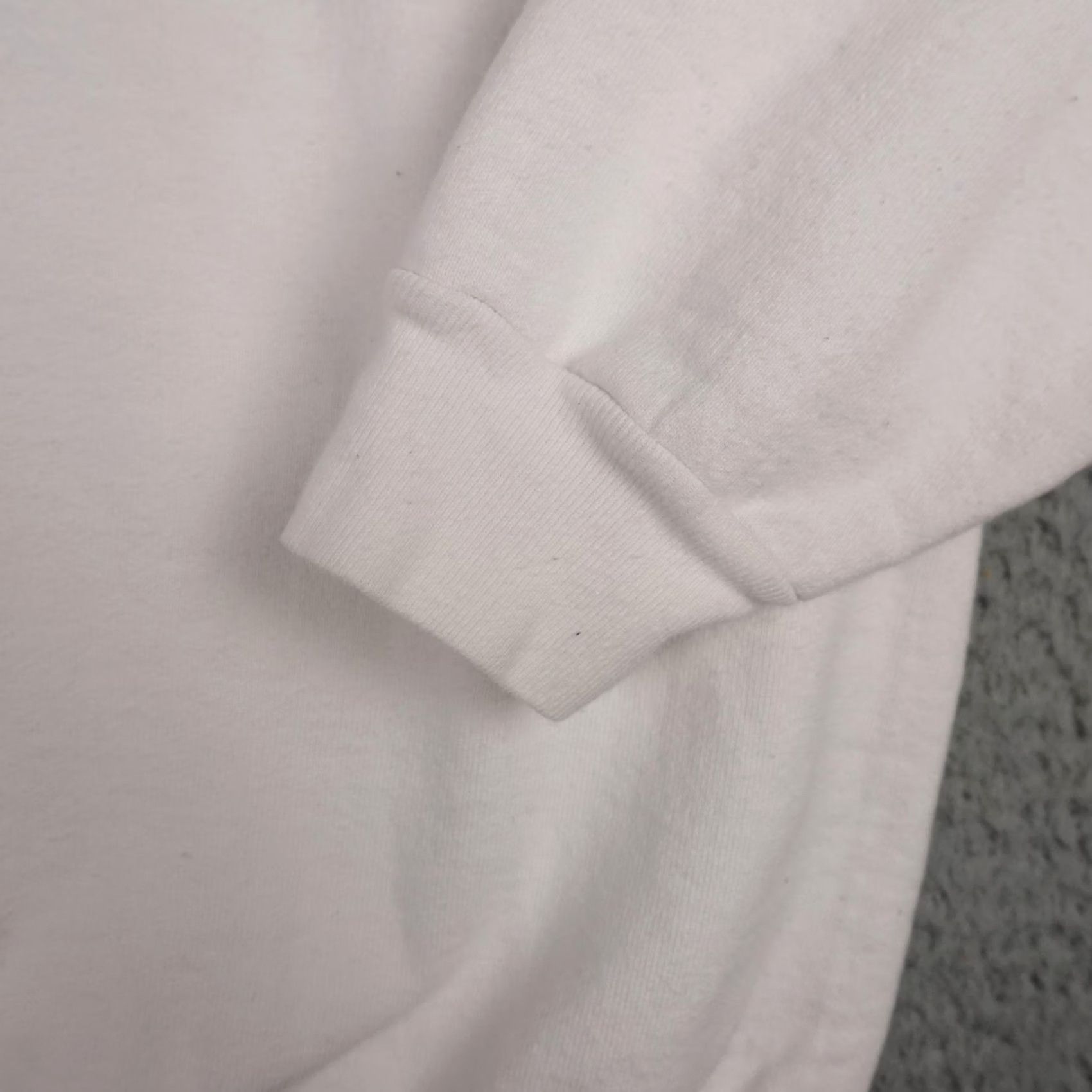 Fruit Of The Loom VINTAGE Chicago Sweatshirt Mens L White Graphic Pullover Crewneck 90s Fruit of the Loom Shirt Mens Size US L / EU 52-54 / 3 - 7 Thumbnail