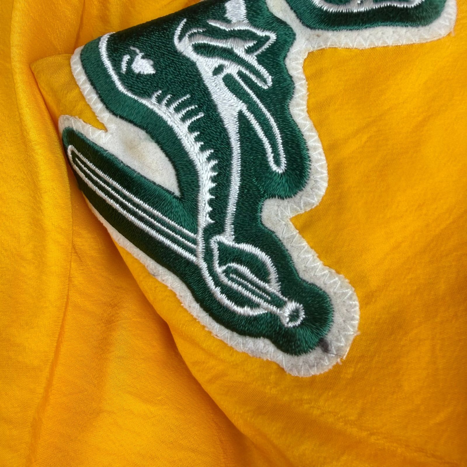Starter Vintage Oakland A's Starter Jacket - Diamond Collection - M Size US M / EU 48-50 / 2 - 6 Thumbnail