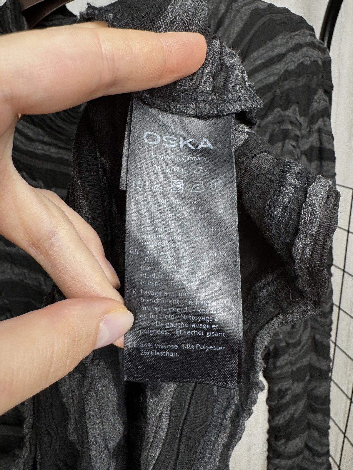 OSKA OSKA Womens Pullover Pleated Avant Garde Sweater Size 3 Size L / US 10 / IT 46 - 9 Thumbnail