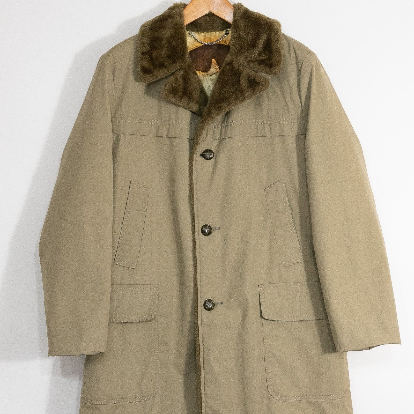 Woolrich Woolen Mills Vintage Woolrich Faux Fur Lined Overcoat Jacket Mens 40 Size US L / EU 52-54 / 3 - 2 Thumbnail