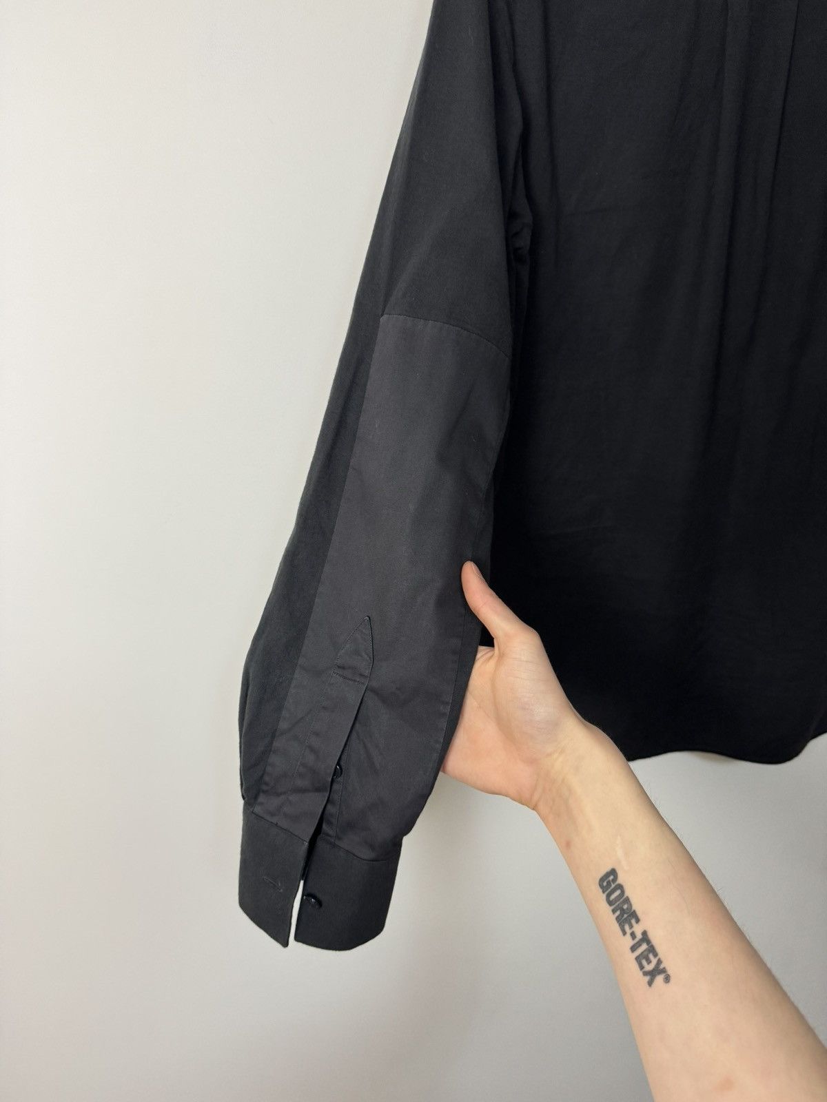 Louis Vuitton Louis Vuitton By Virgil Abloh Zip Pocket Patch Shirt Rare Size US M / EU 48-50 / 2 - 8 Thumbnail