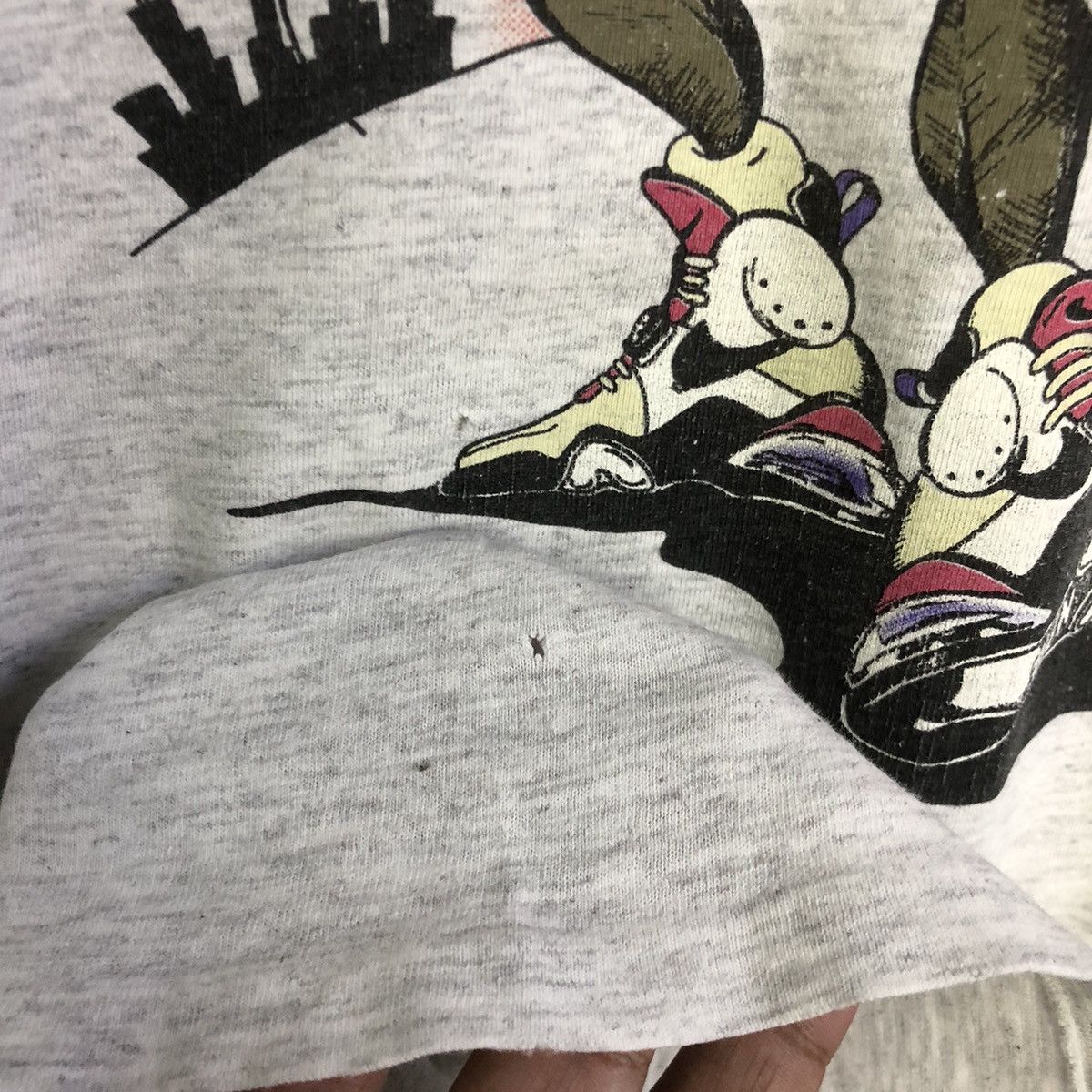 Nike VINTAGE NIKE KEEP ON DUNKING GRAFITI TSHIRT Size US L / EU 52-54 / 3 - 8 Thumbnail