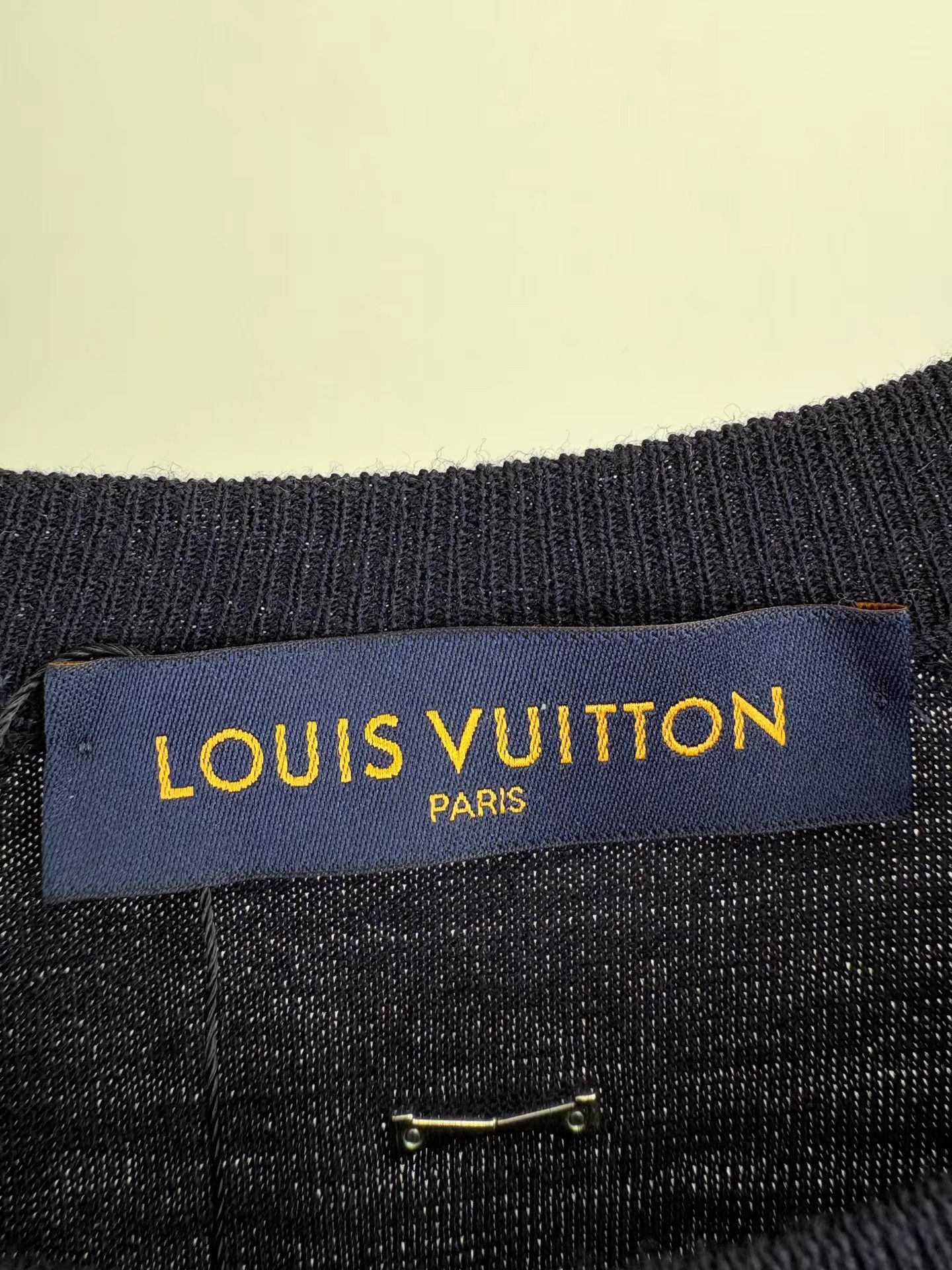 Louis Vuitton LOUIS VUITTON Pocket Embroidered Letter Logo Knitwear K1 Size US XL / EU 56 / 4 - 4 Thumbnail