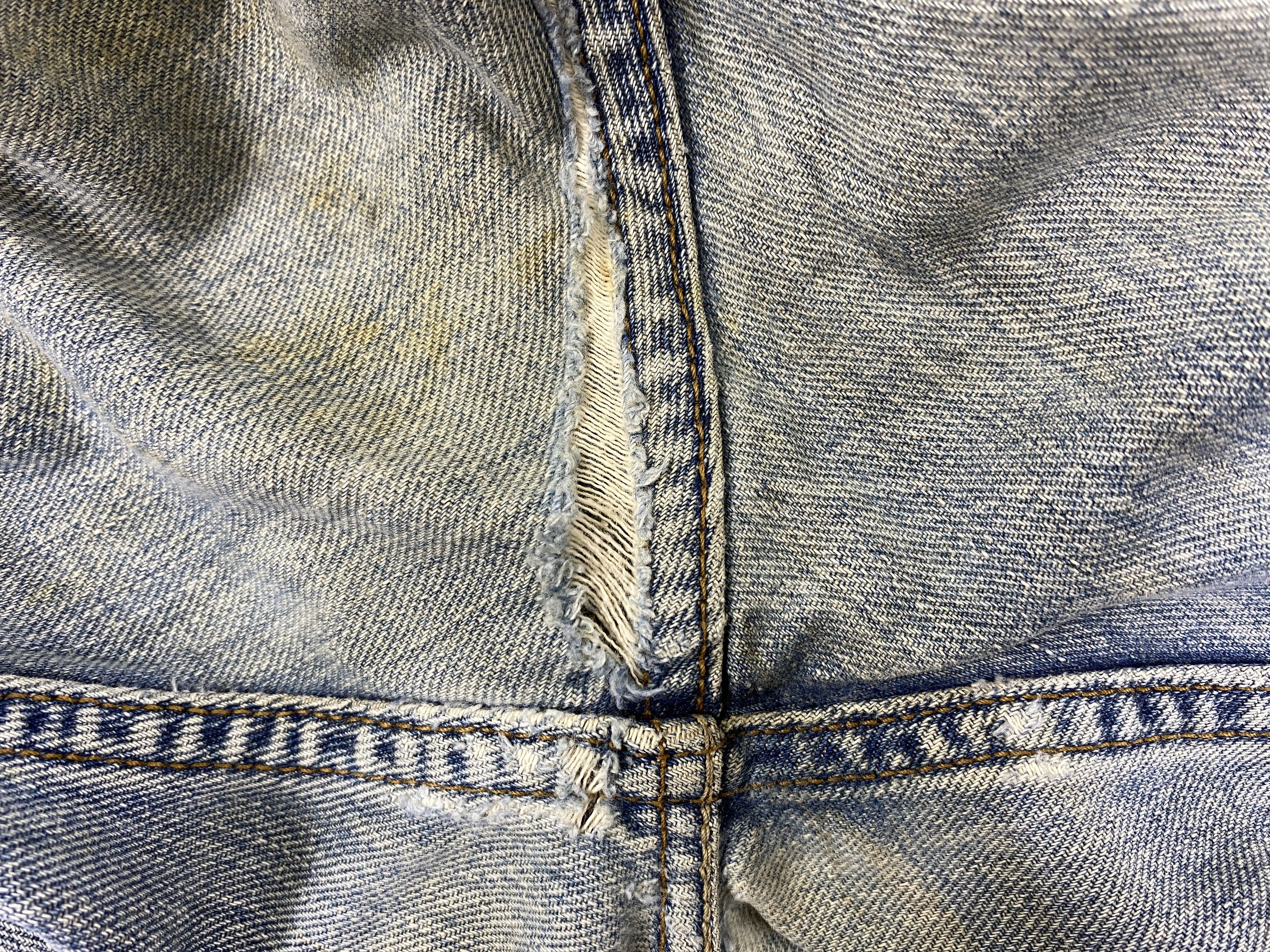 Japanese Brand Dirty Used Blue Vintage Levi's 505 39x31.5 Denim -JN1816 Size US 39 - 12 Thumbnail