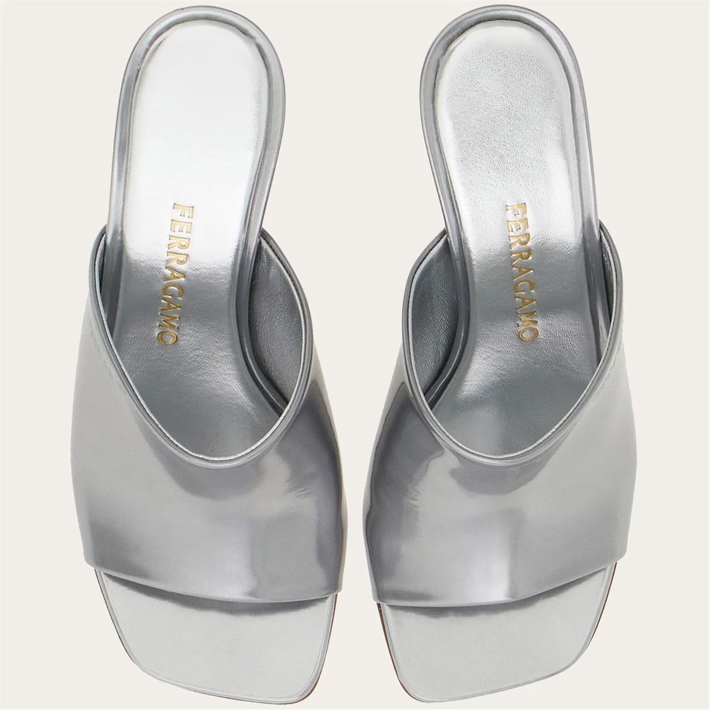 Salvatore Ferragamo o1s1rm0924 Elina Mules in Silver Size US 7.5 / IT 37.5 - 5 Thumbnail