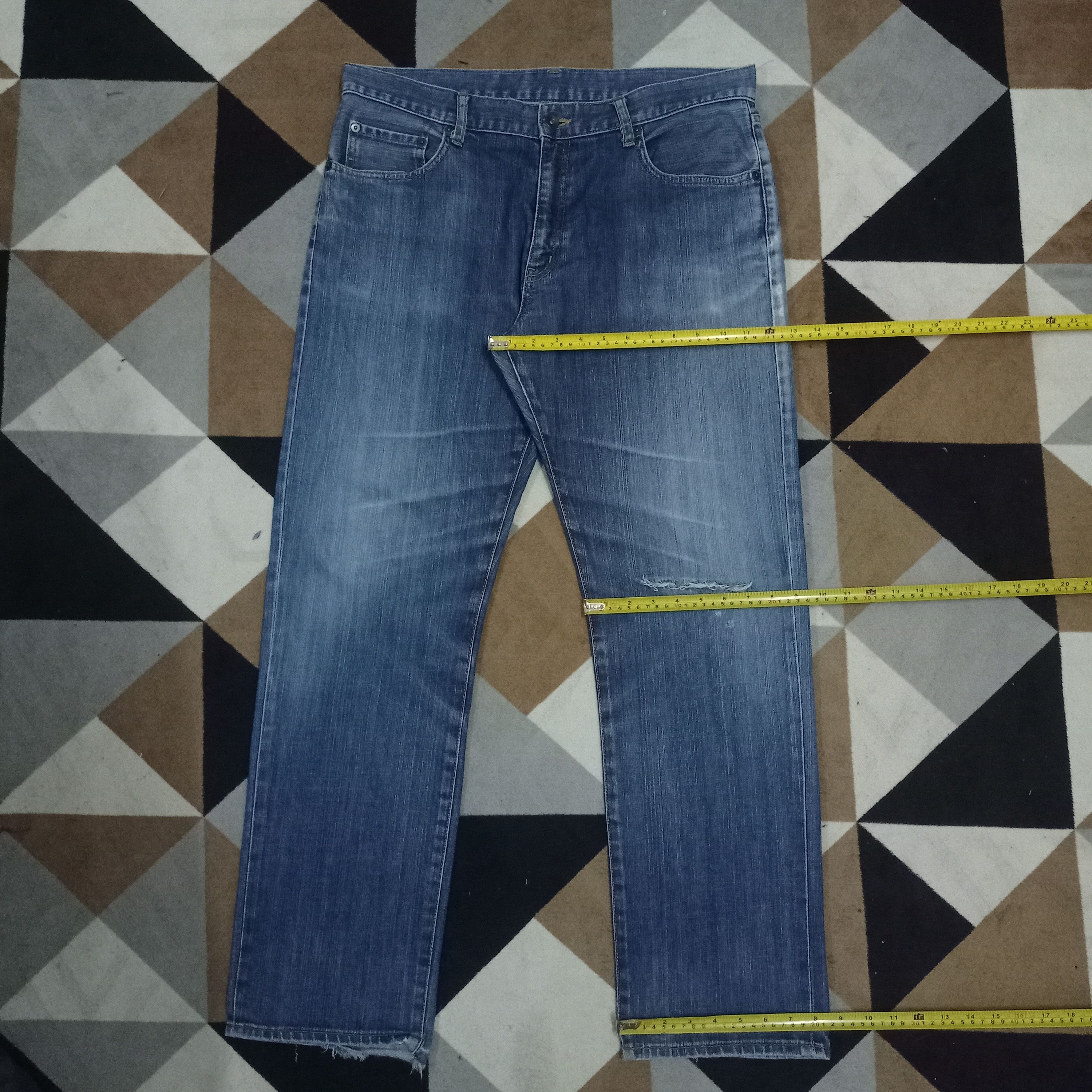 Vintage Japanese Uniqlo Blue Wash Distressed Baggy Jeans