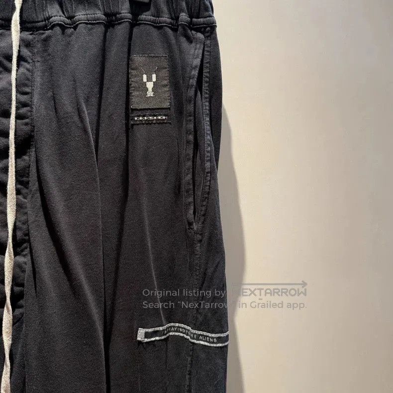 Rick Owens rickowens classic drawstring shorts. Size US 44 / EU 60 - 3 Thumbnail