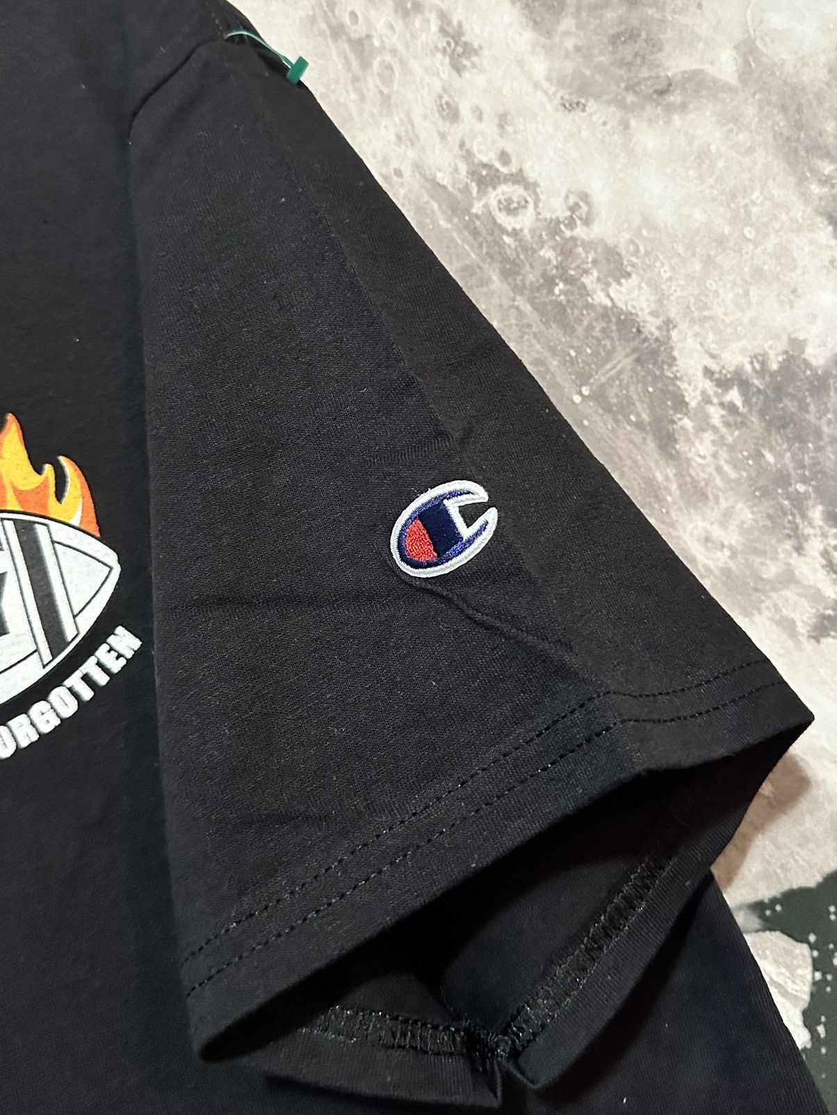 Champion FDNY shirt Size US L / EU 52-54 / 3 - 7 Thumbnail