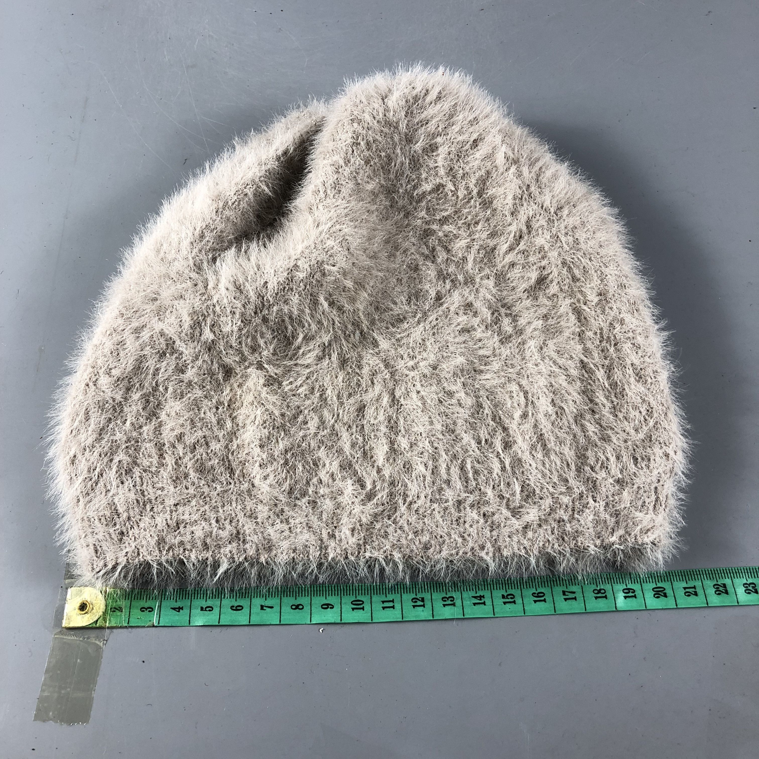 Vintage Zakkaholic Faux Fur Shaggy Beanie Hat Winter Hat B582 Size ONE SIZE - 3 Thumbnail