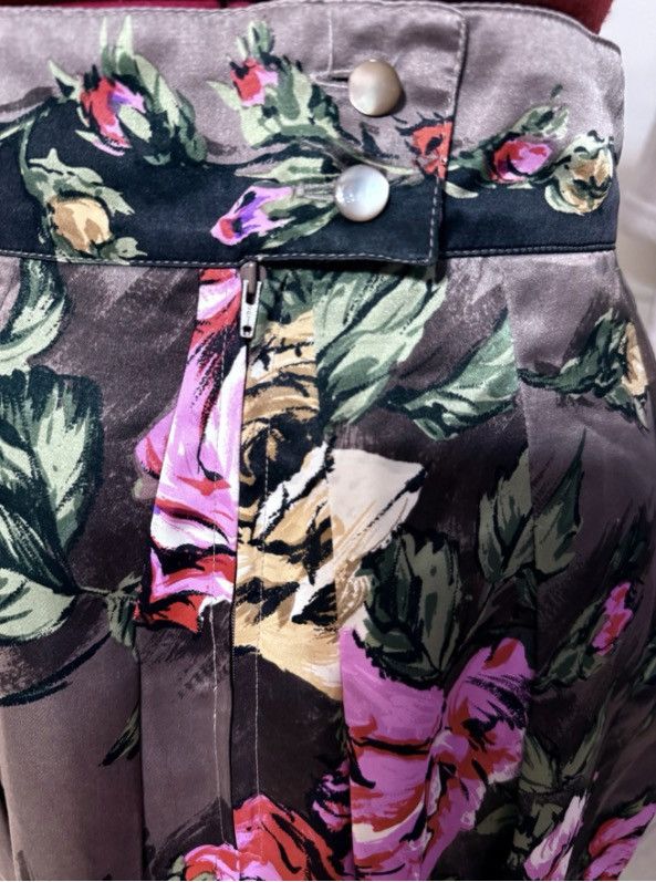 Sportmax VTG Sportmax Silk Floral Tulip Pencil Skirt IT 44 / US 10 Size 32" / US 10 / IT 46 - 4 Thumbnail