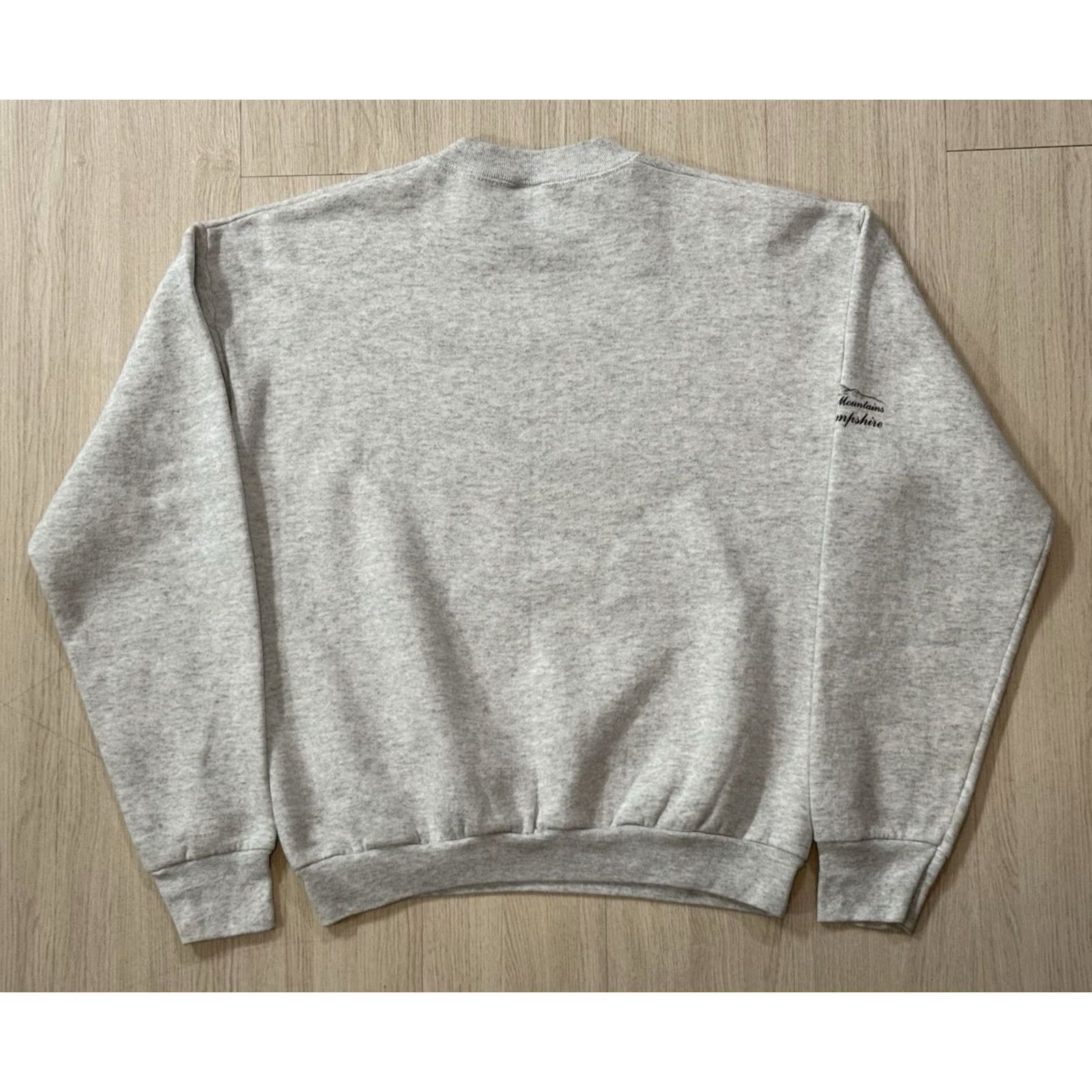Fruit Of The Loom VINTAGE Leaf Peeper Crewneck Sweatshirt Large Gray Cotton Polyester 90s Nature Graphic Print Fruit of the Loom Unisex Adults Sweatshirt Mens Womens Size US L / EU 52-54 / 3 - 2 Thumbnail