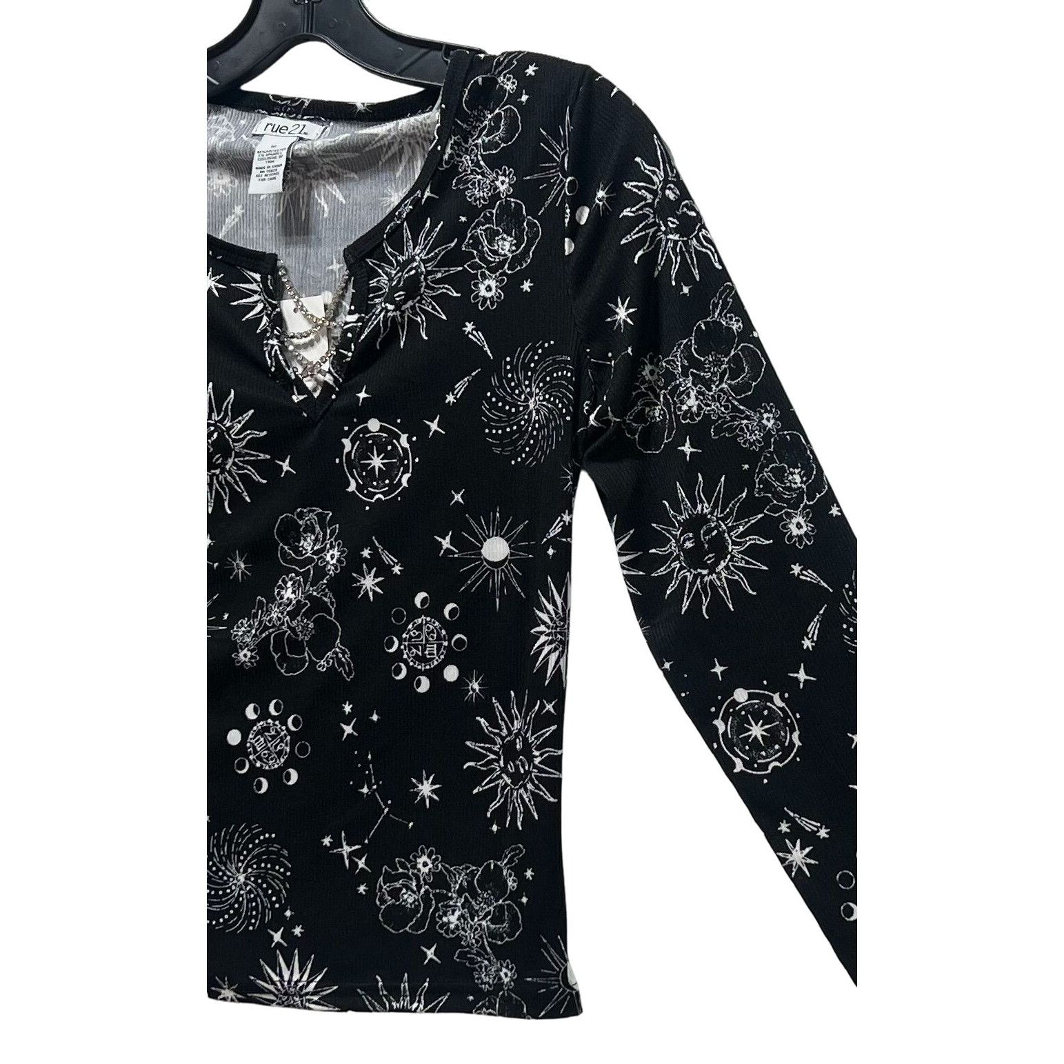 rue21 Rue 21 - Women's Long Sleeve Pullover Blouse - Black - Mediu Size M / US 6-8 / IT 42-44 - 13 Thumbnail