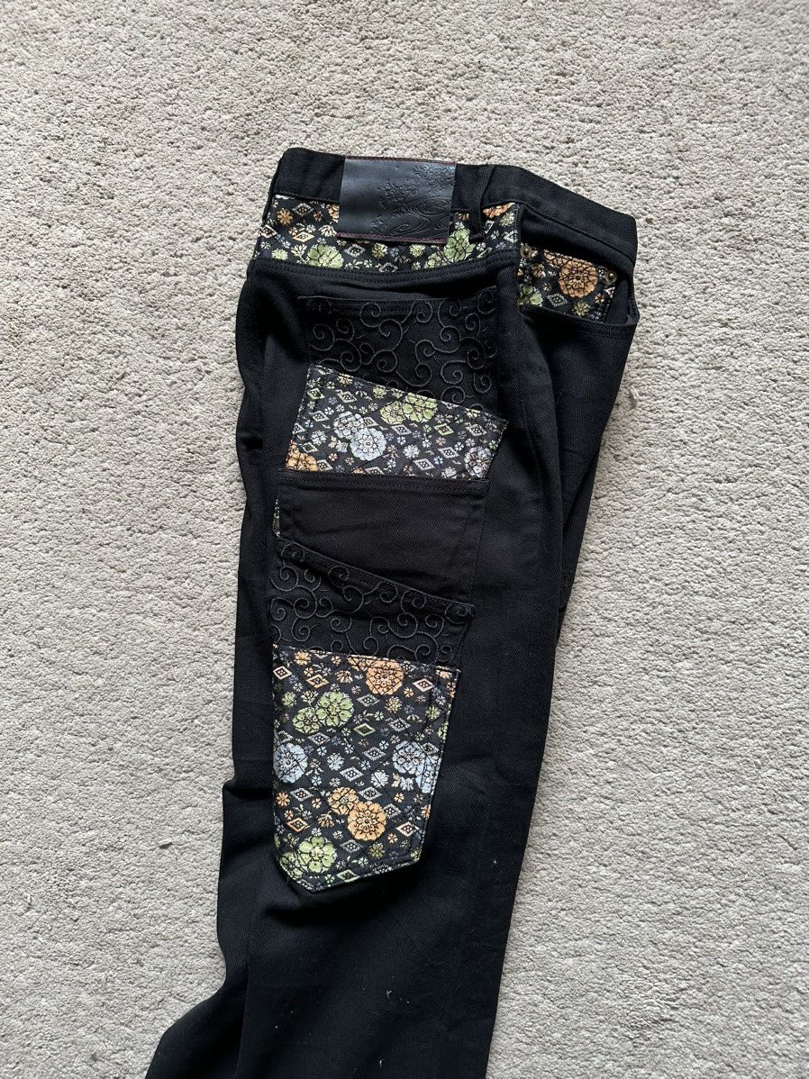 Karakuri Tamashii Japanese Motif Embroidered Dragon Multi-Pocket jeans Size US 29 - 16 Thumbnail