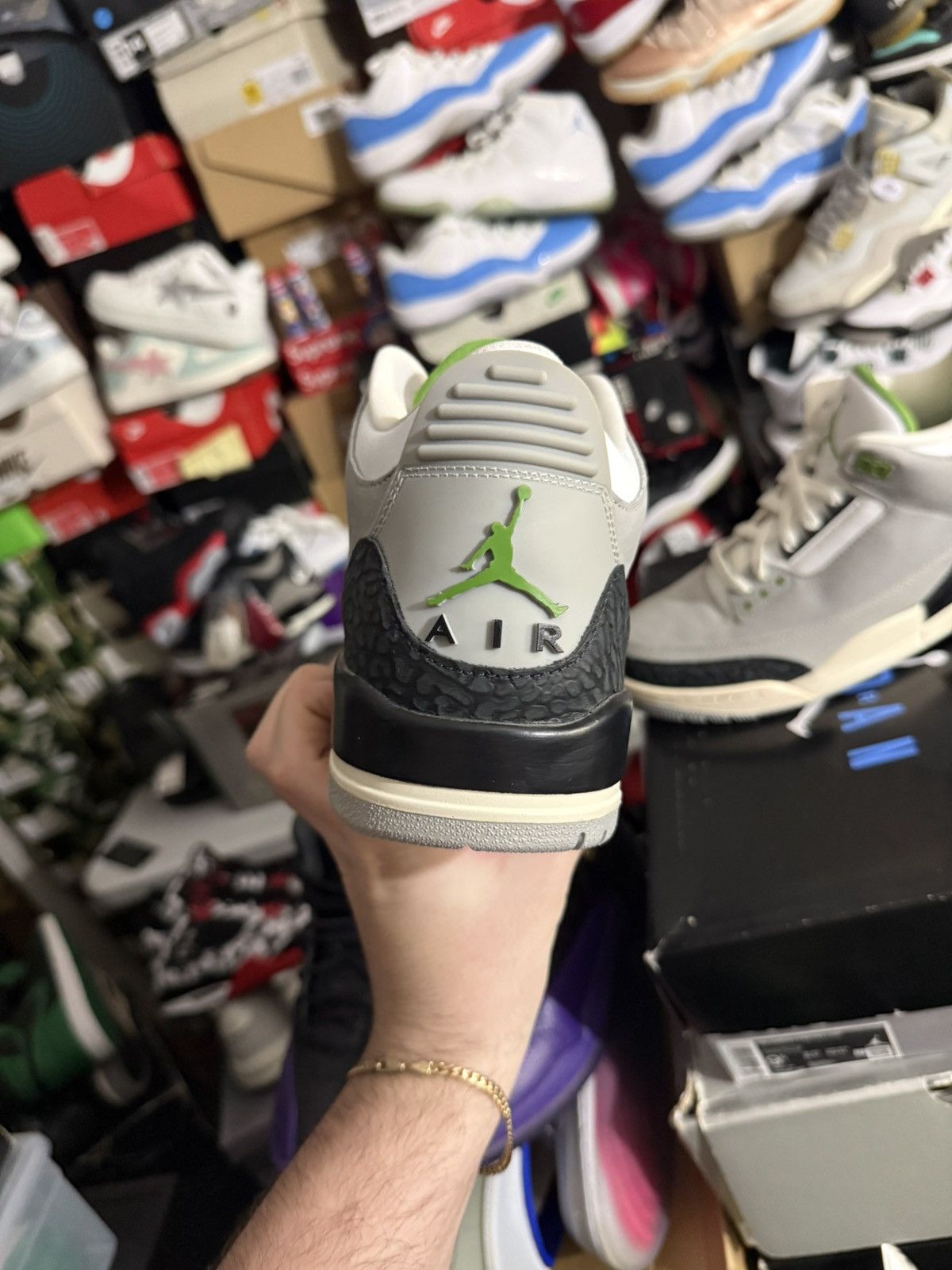 Jordan Brand Jordan retro 3 chlorophyll sz 10 Size US 10 / EU 43 - 4 Thumbnail
