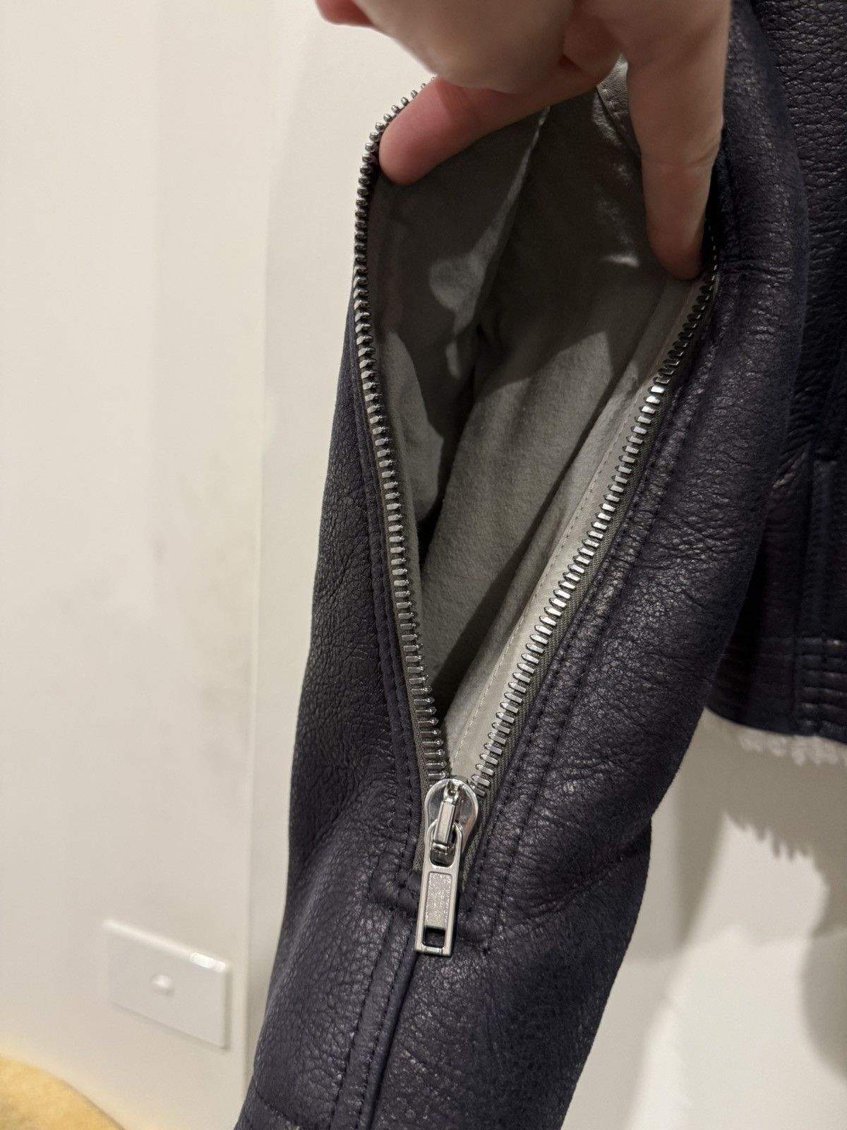 Rick Owens Shearling Bauhaus Leather Jacket Strobe F/W22 Size US L / EU 52-54 / 3 - 15 Thumbnail