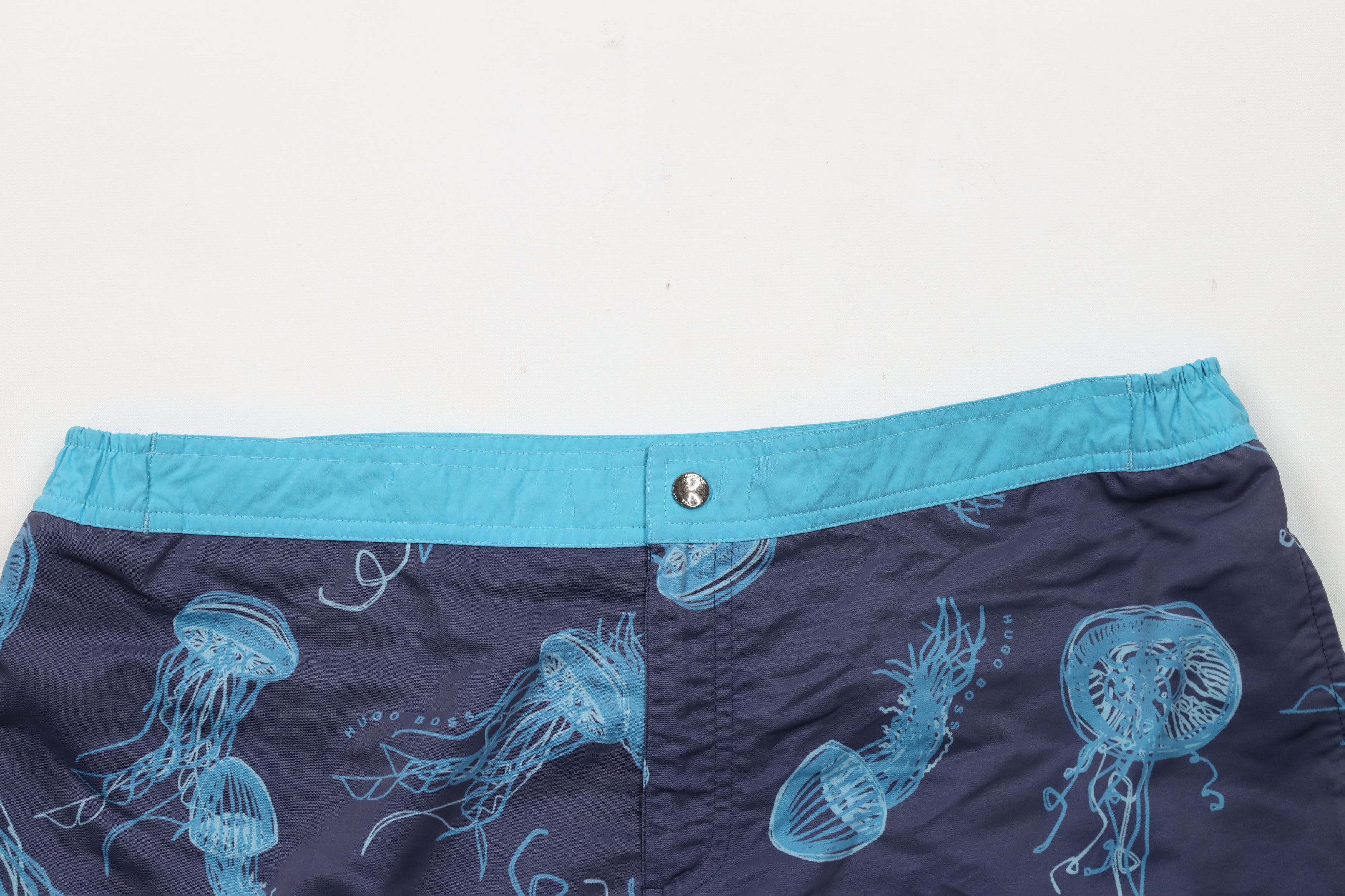 Hugo Boss × Vintage Hugo Boss All Over Print Above Knee Lined Swim Trunks Shorts Size US 36 / EU 52 - 2 Thumbnail