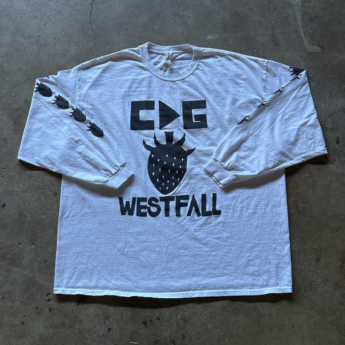 Dover Street Market CDG Strawberry Longsleeve