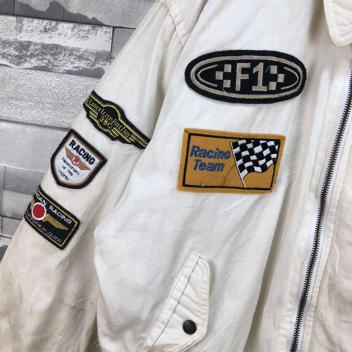 Formula 1 × Vintage Vintage Horizon Formula One Racing Team Bomber Style Size US XL / EU 56 / 4 - 6 Thumbnail