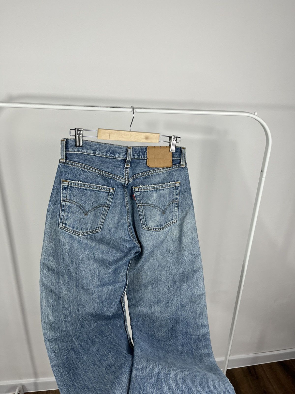 Levi's Vintage Levi’s 501 Jeans W29 L32 Made in USA Japanese Market Size US 29 - 8 Thumbnail